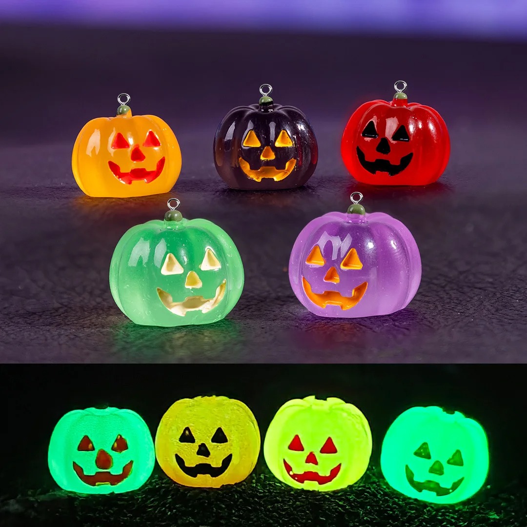 5 Stück Kawaii Leuchtende Kürb – Resin Art Keychain Bewertung und Preis